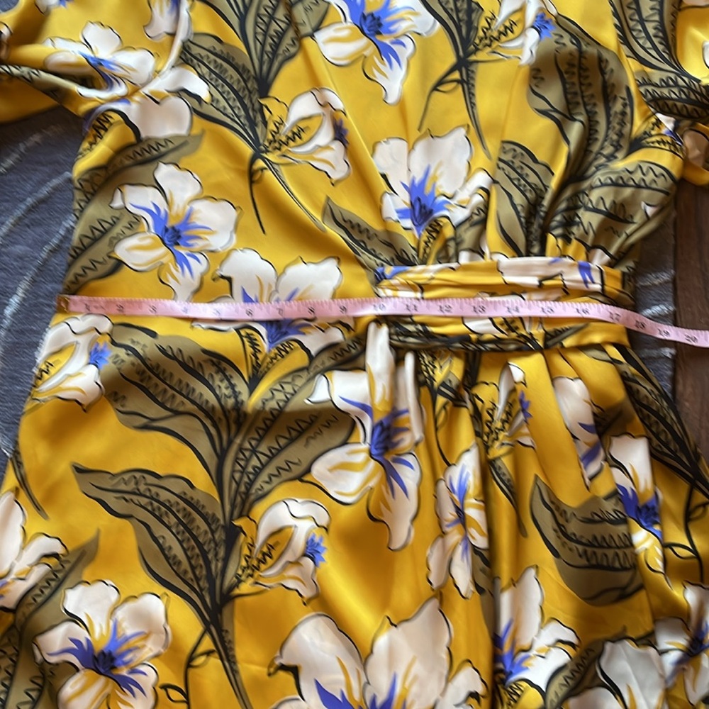 NWT Zara Floral Print Gathered Dress‎ in Yellow Midi Long Sleeves Size Large - Picture 8 of 10